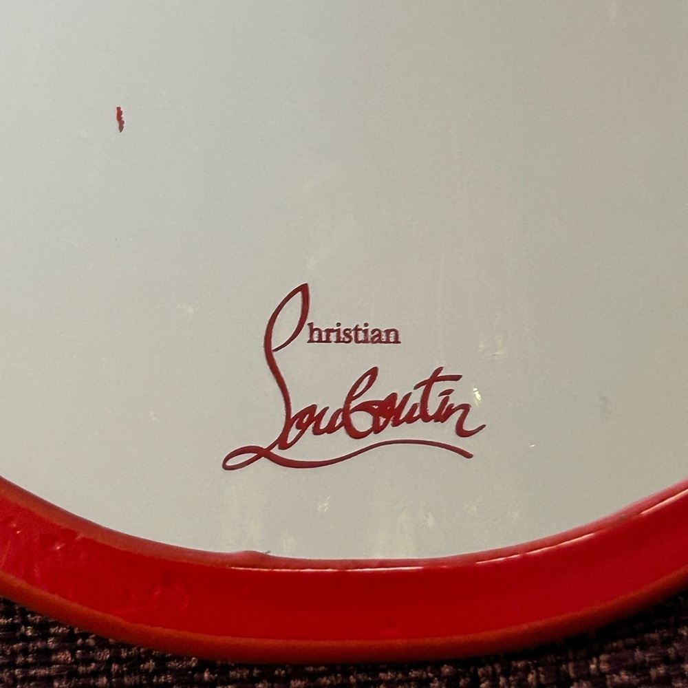 Christian Louboutin Red Lip Mirror - Picture 6 of 8